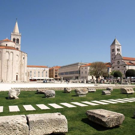 Apartman Ana Iadera With Balcony And Parking Zadar Zewnętrze zdjęcie